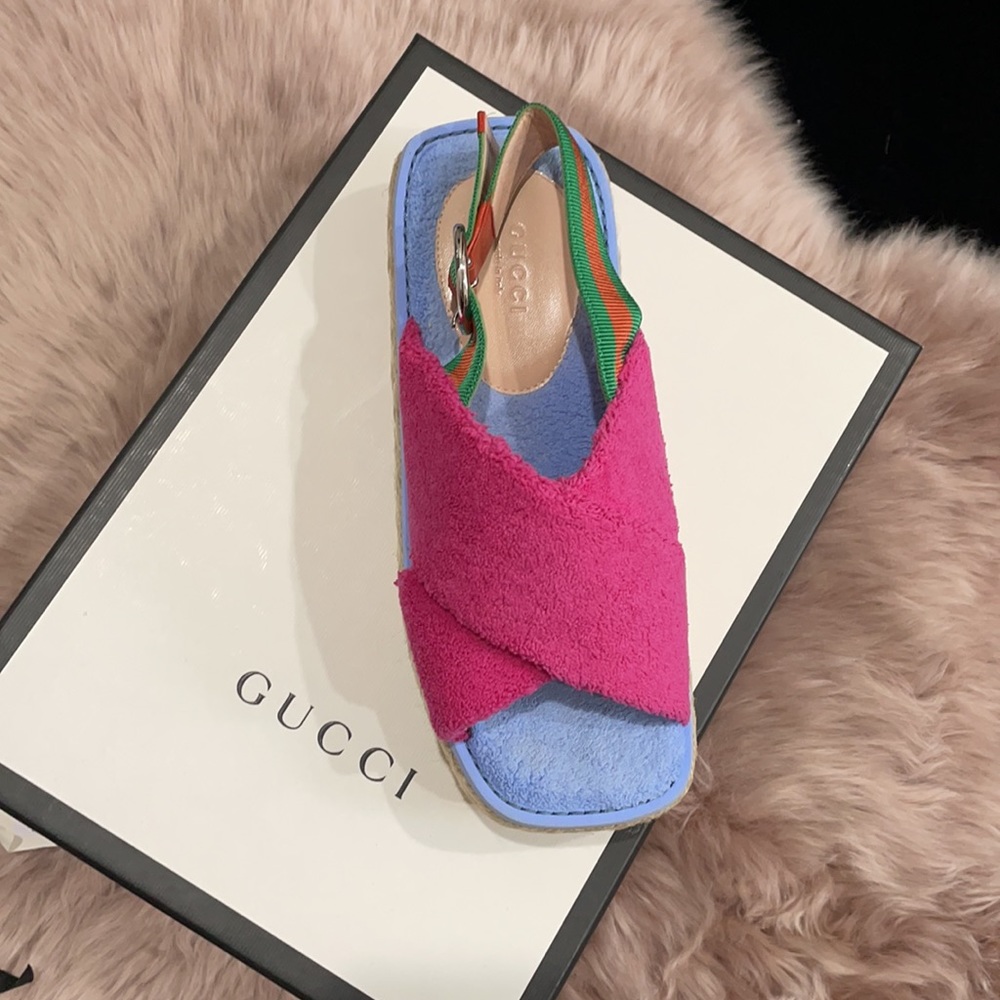 Gucci sponge sandal - Picture 2 of 4